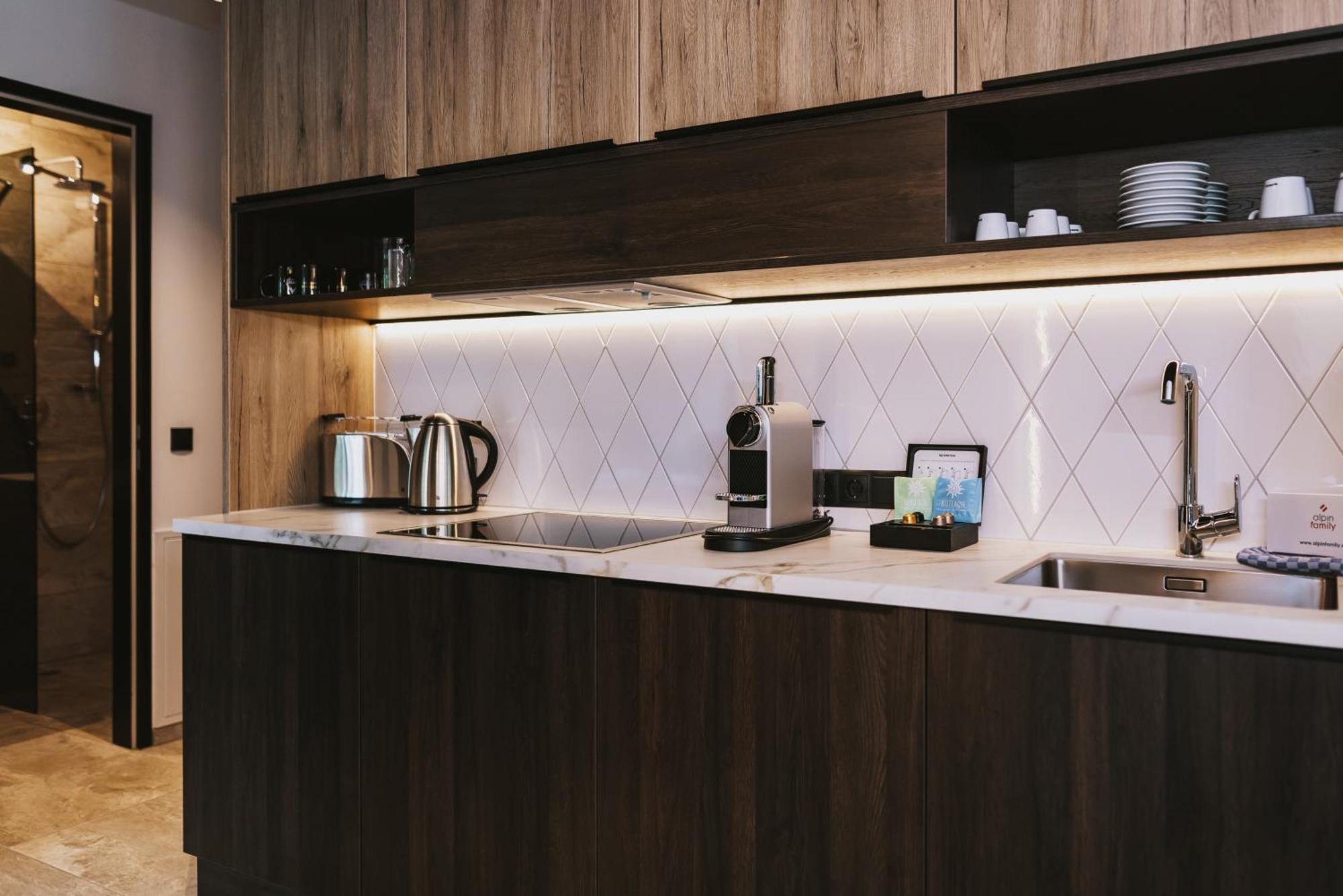 Glemm By Avenida Superior Hotel & Residences Saalbach-Hinterglemm Quarto foto